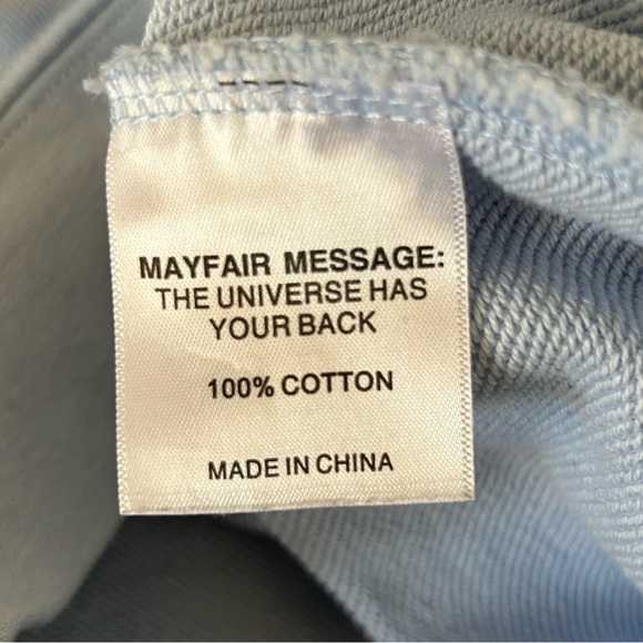 Colleen Hoover Womens November 9 Relaxed Fit Light Blue Crewneck Sweatshirt, XXL - Picture 12 of 13